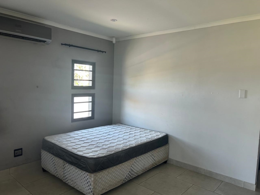 To Let 3 Bedroom Property for Rent in Braelyn Eastern Cape